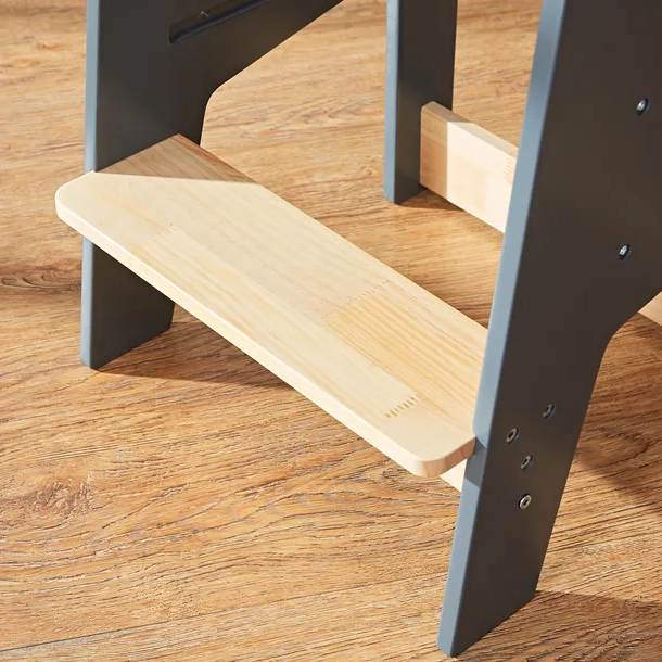 Altuvo Montessori Learning Tower