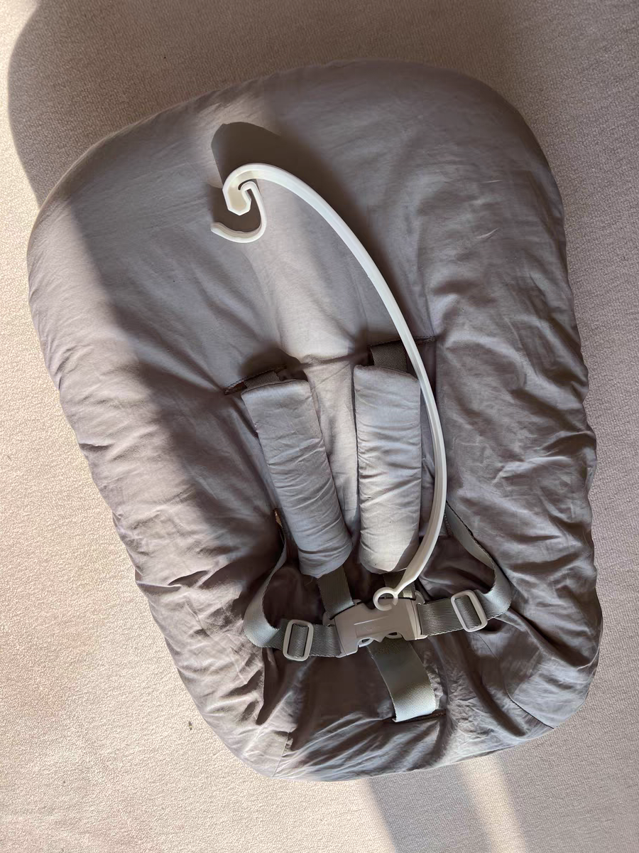 Grow With Me Newborn Set with Toy Hanger
