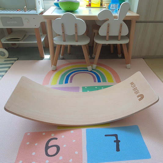 Wooden Balance Board by Niji Bébé