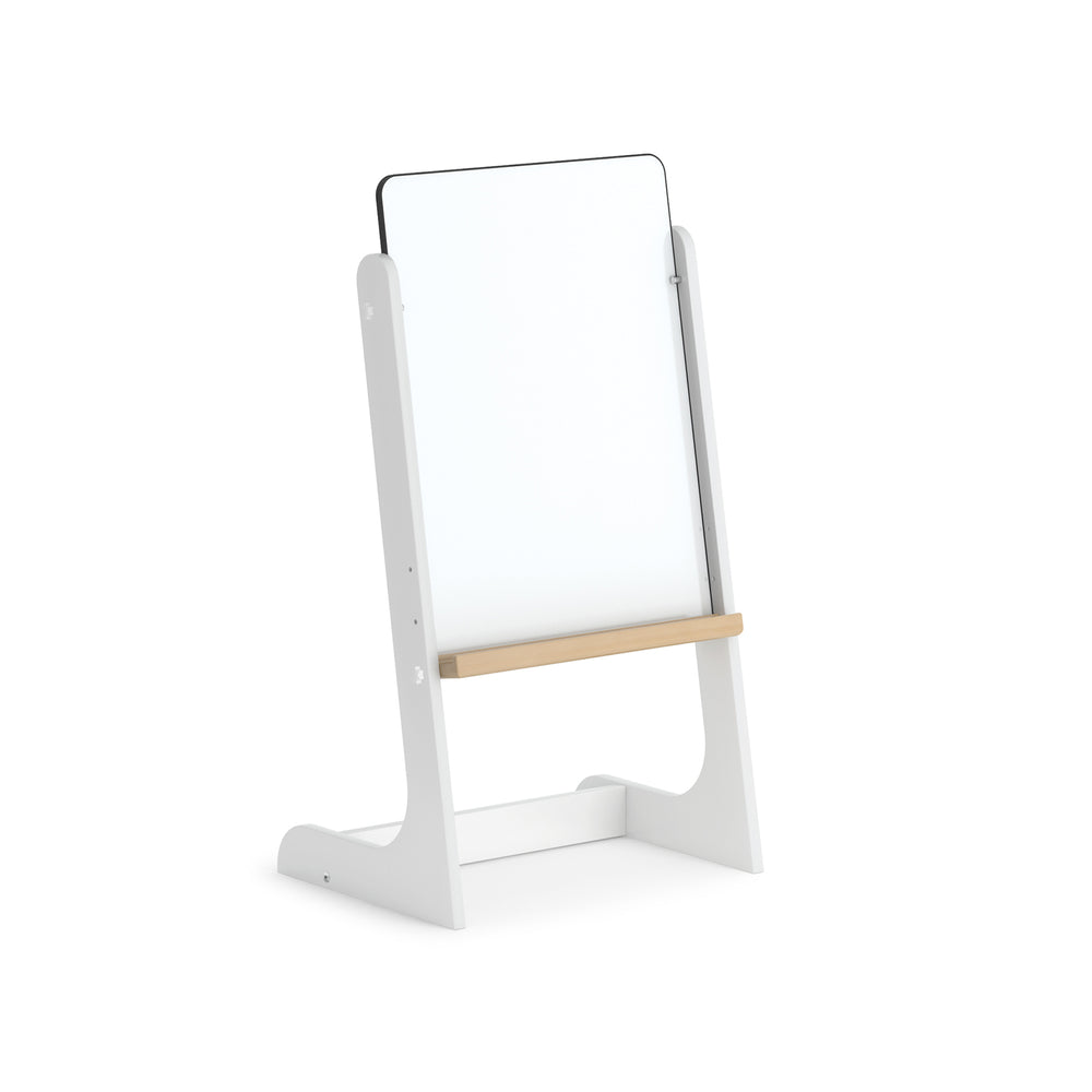 [Final Piece] Tidy Magnetic Drawing Board