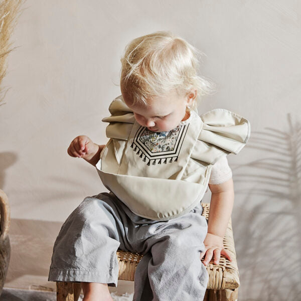 Waterproof Frill Bib